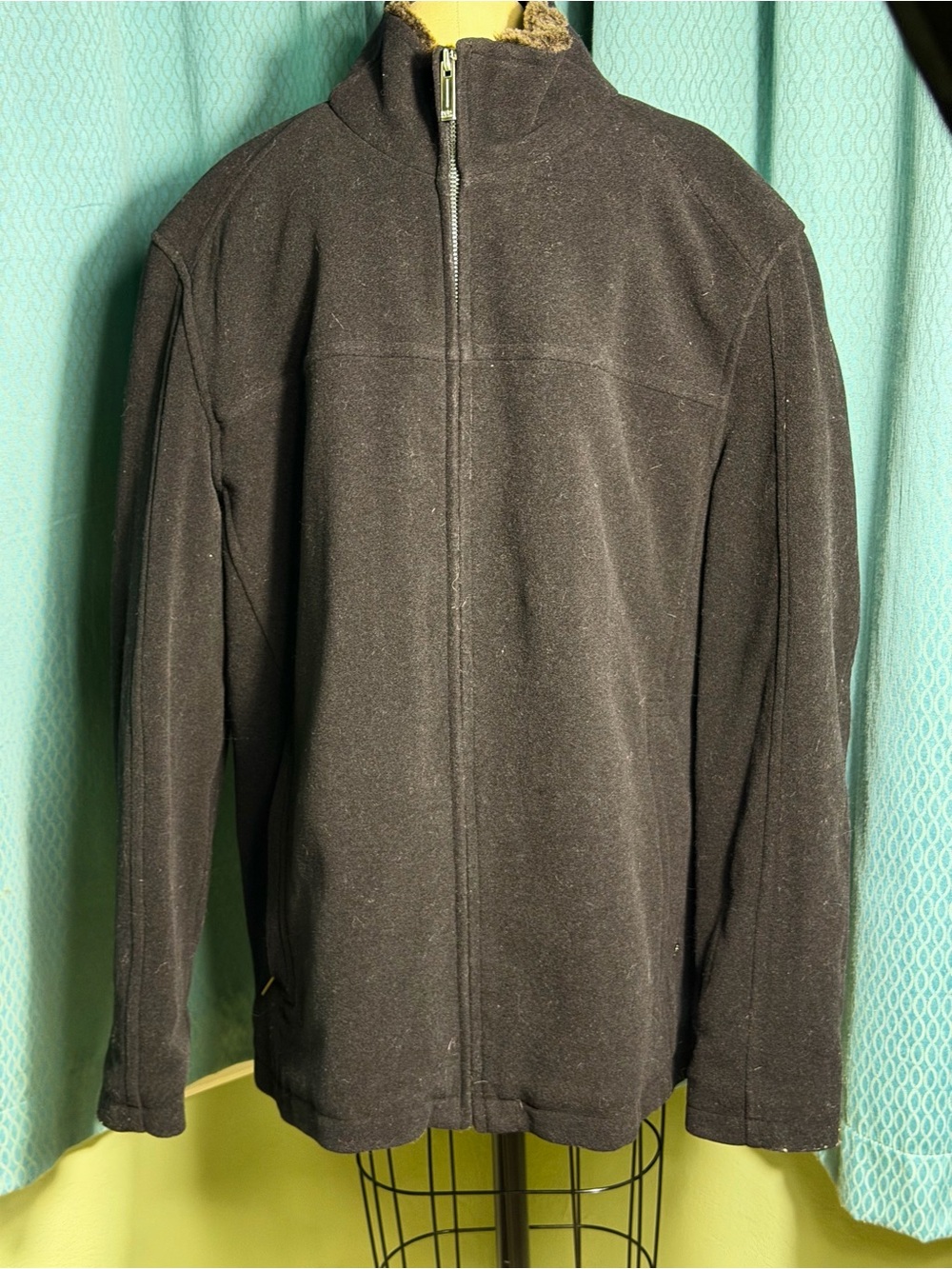 Andrew Marc Men's Black Zip-Front Jacket - Classic Fleece Coat